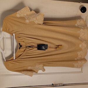 NWT Adrianna Papell blouse, XL.